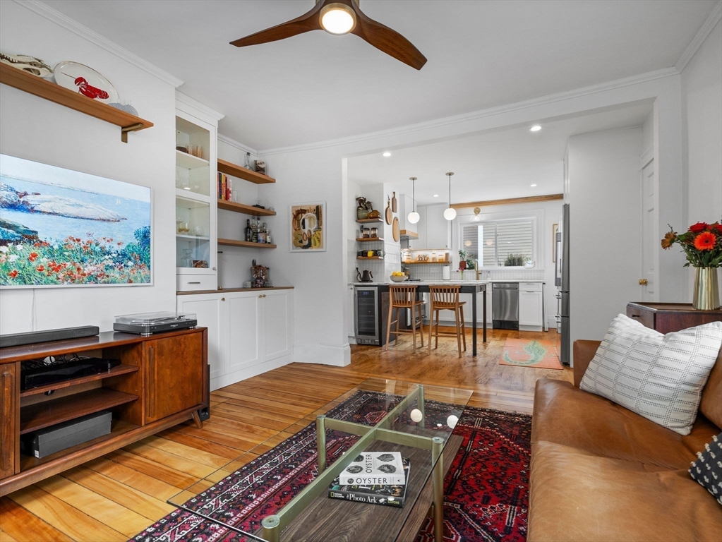 14-16 Evergreen St # 1