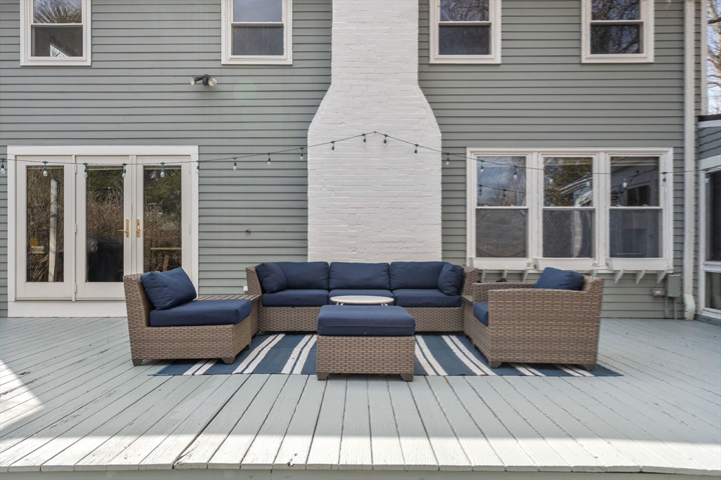 44 Philbrick Rd