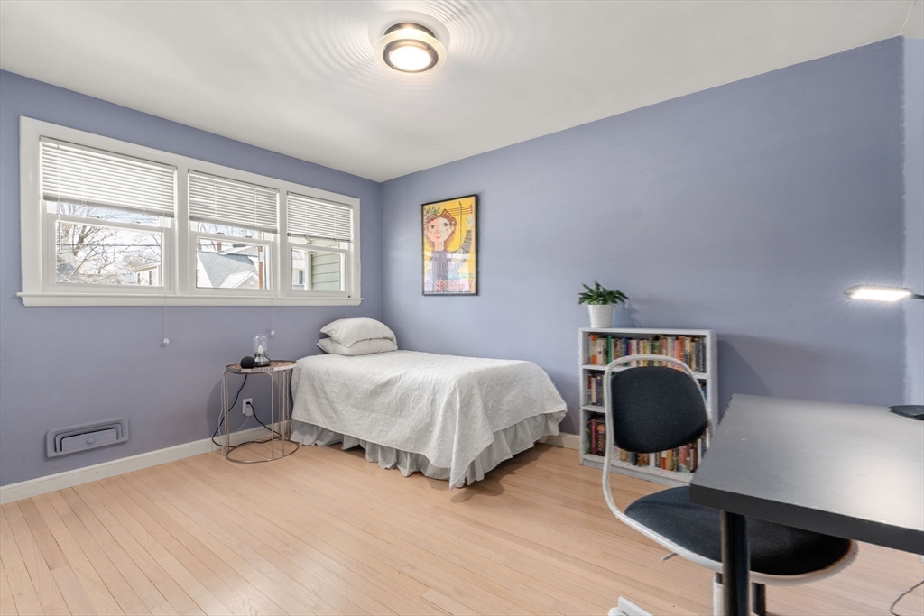 44 Philbrick Rd