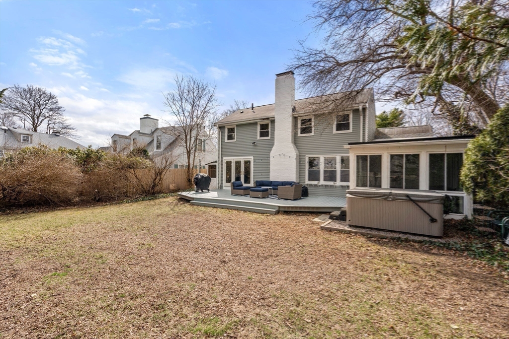 44 Philbrick Rd
