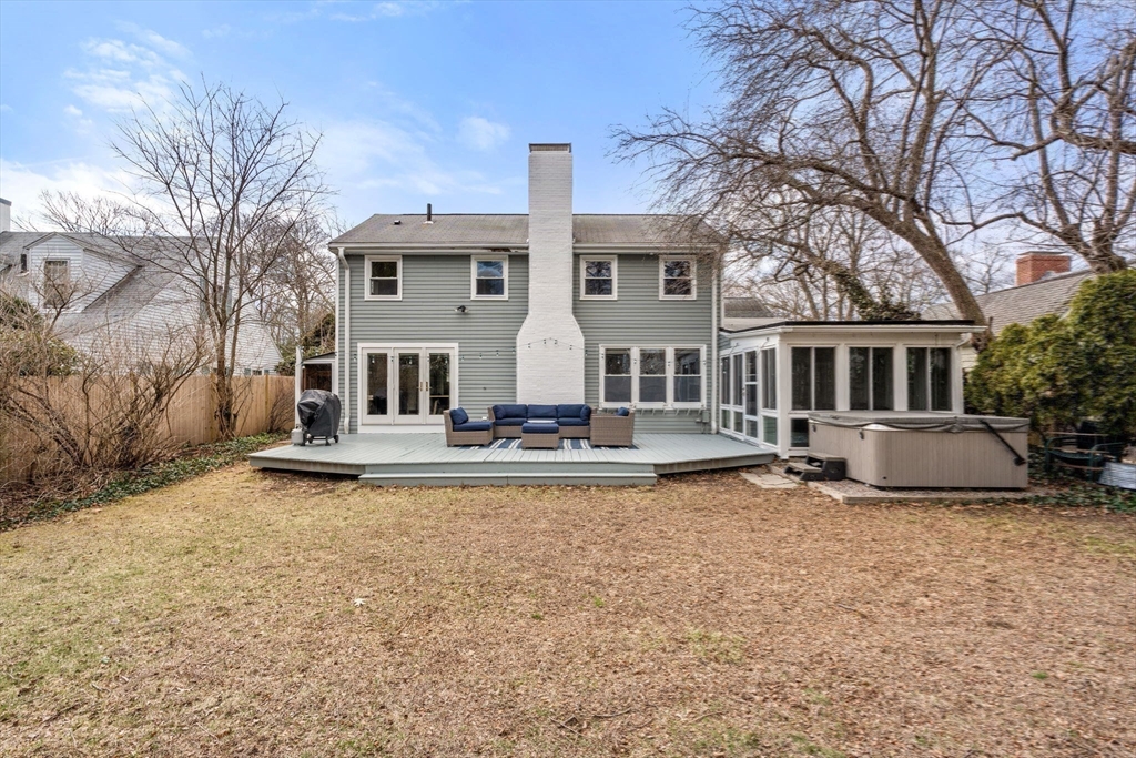 44 Philbrick Rd