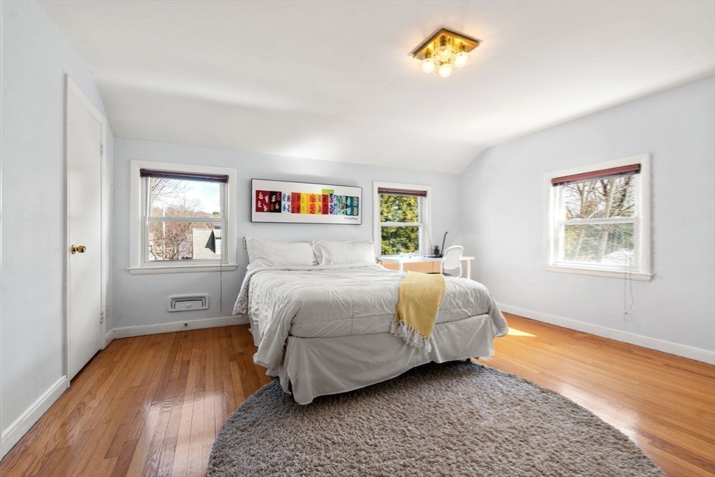 44 Philbrick Rd