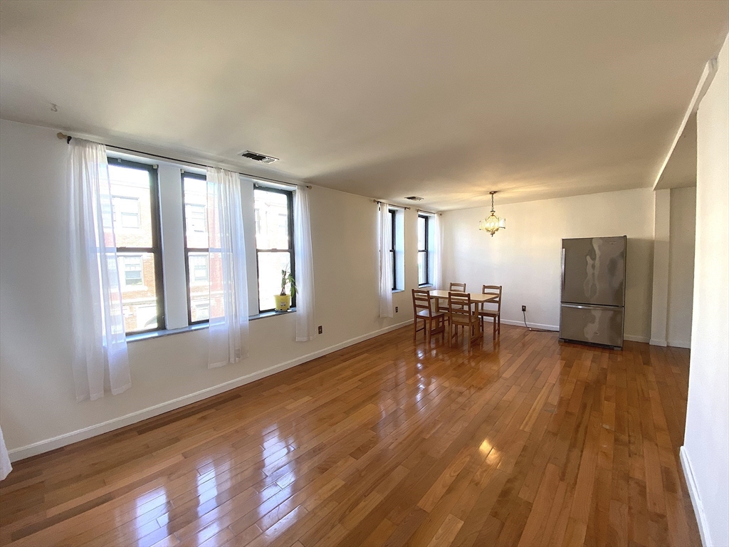 29 Brainerd Road # 202