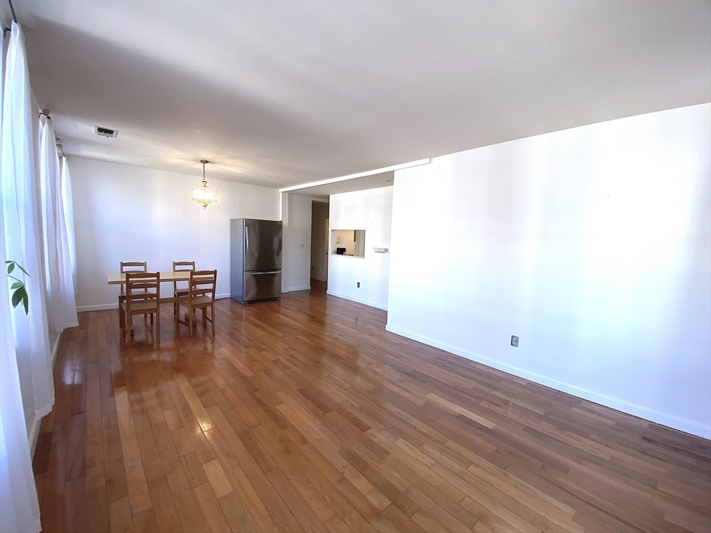 29 Brainerd Road # 202