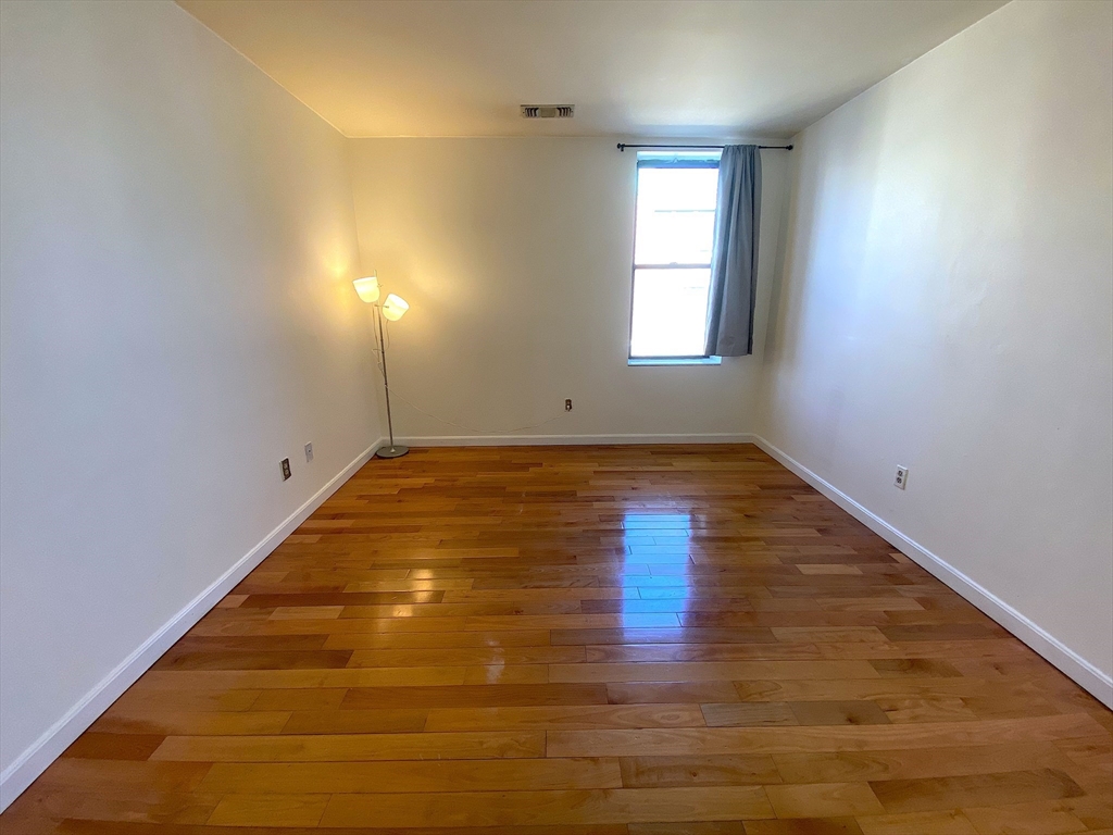 29 Brainerd Road # 202