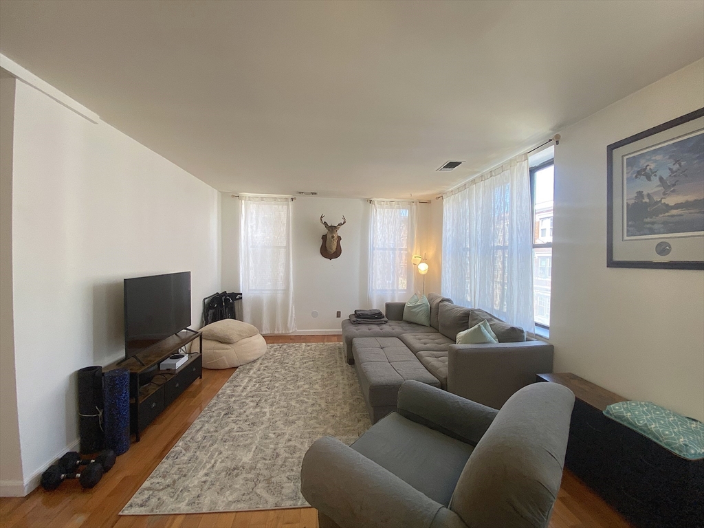 29 Brainerd Road # 202