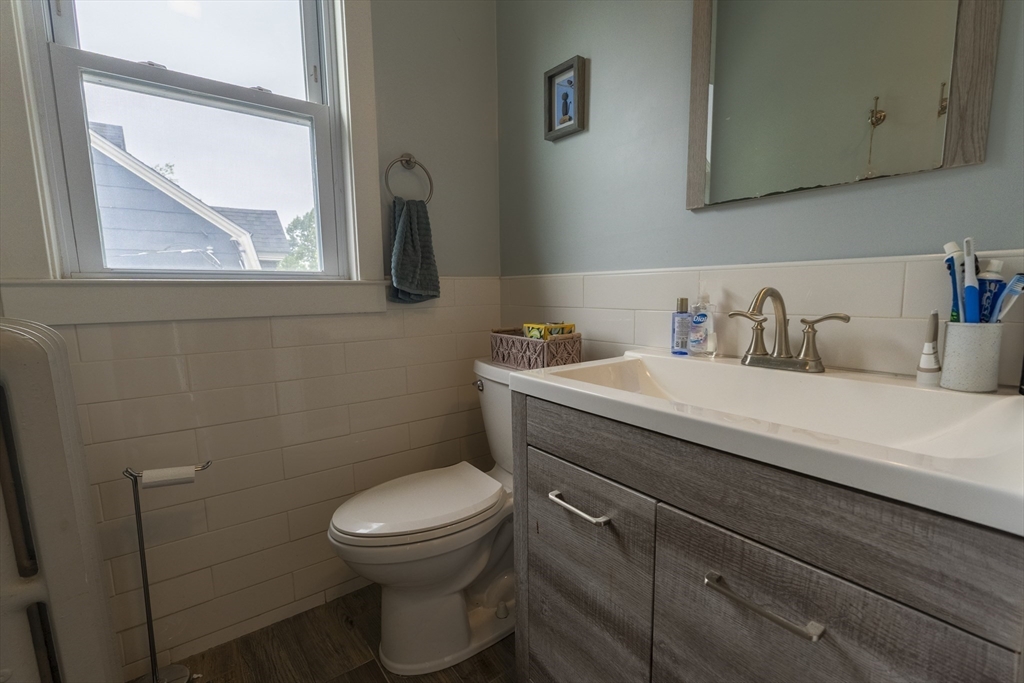 15 Castleton Street # 2