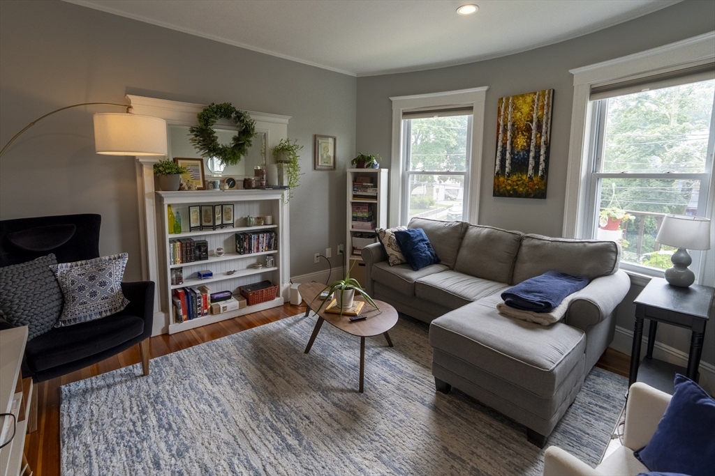 15 Castleton Street # 2