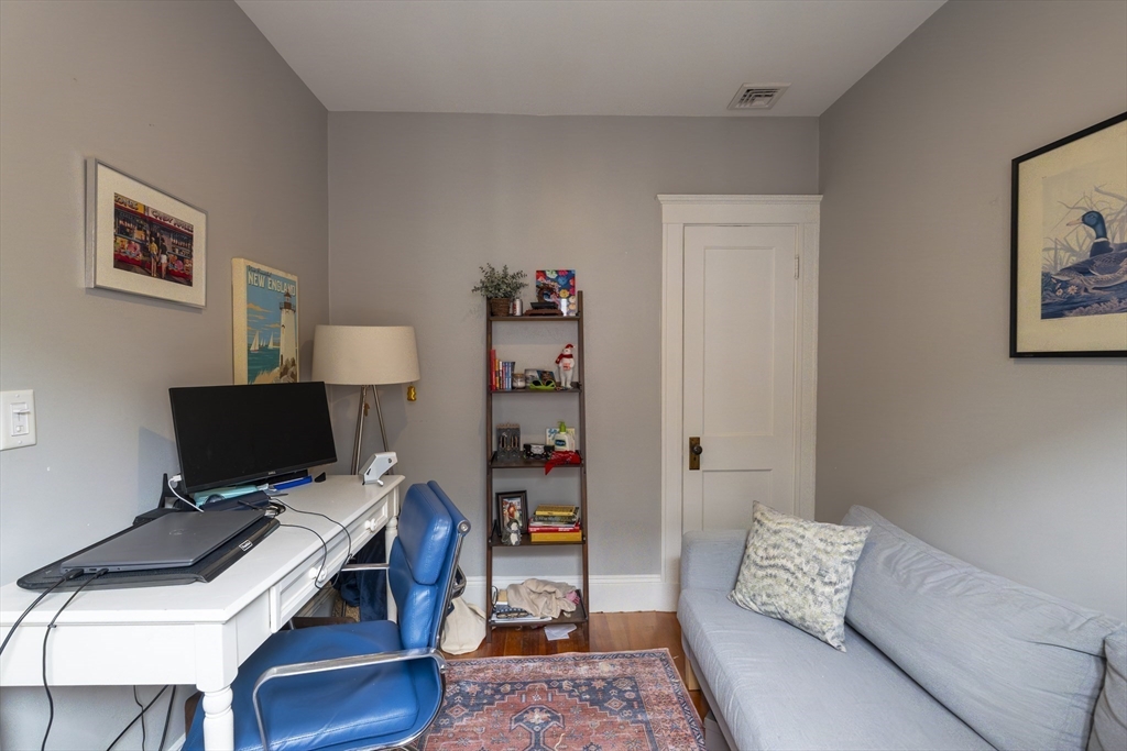 15 Castleton Street # 2