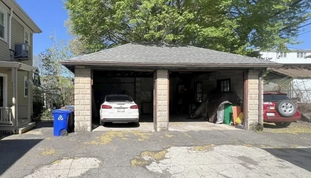 15 Castleton Street # 2