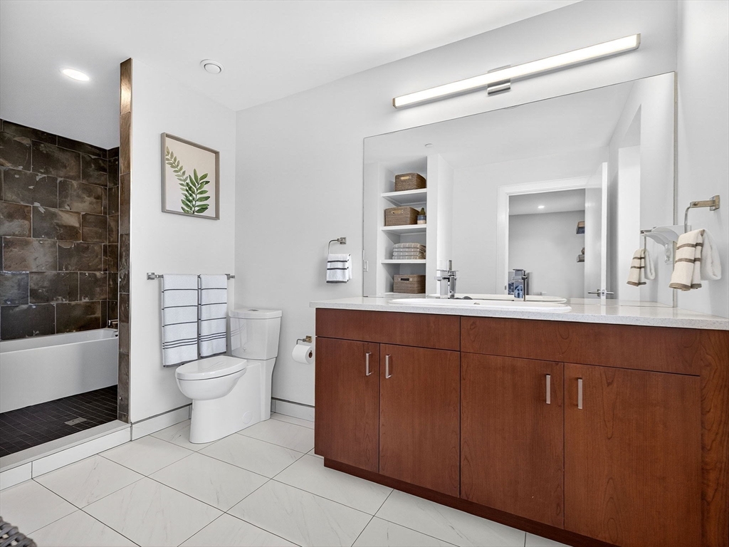 78 Fort Ave # 78