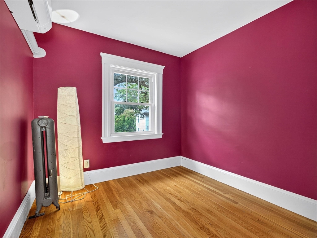 98-100 Bourne St # 100