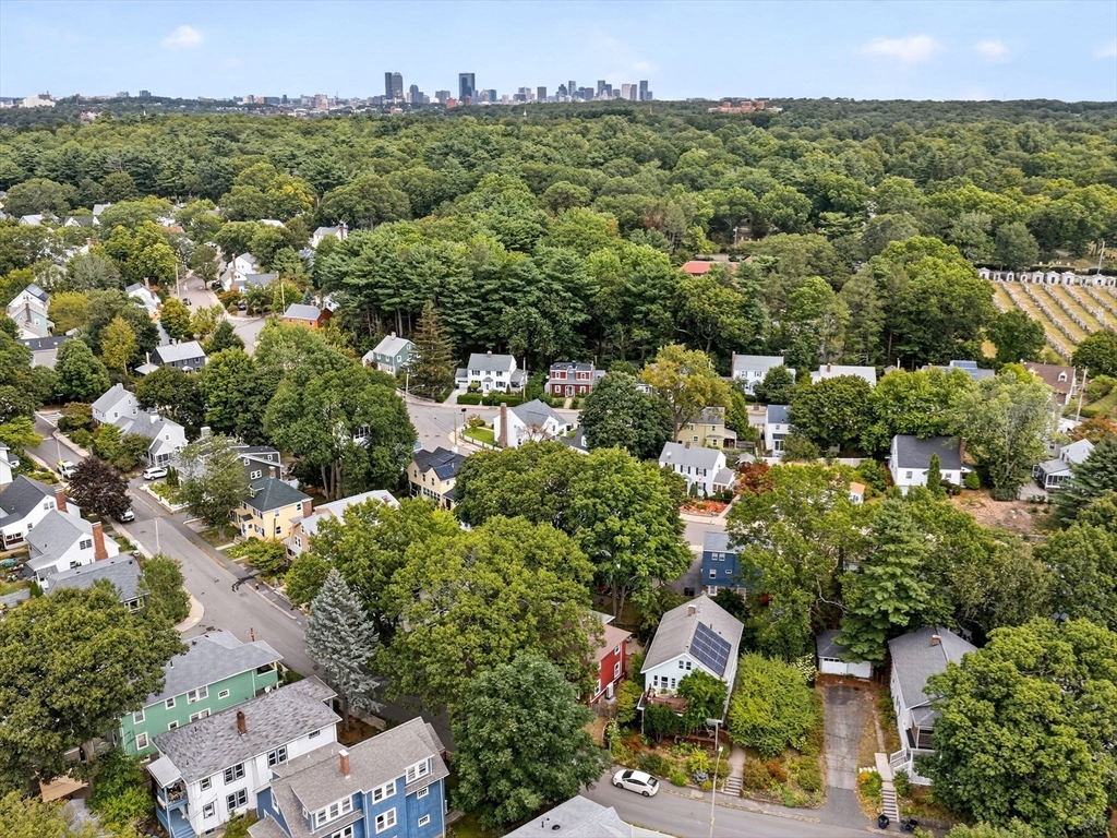 98-100 Bourne St # 100