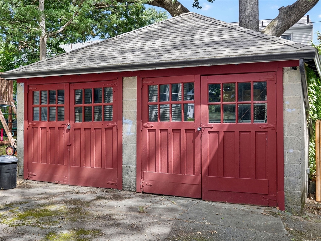 98-100 Bourne St # 100