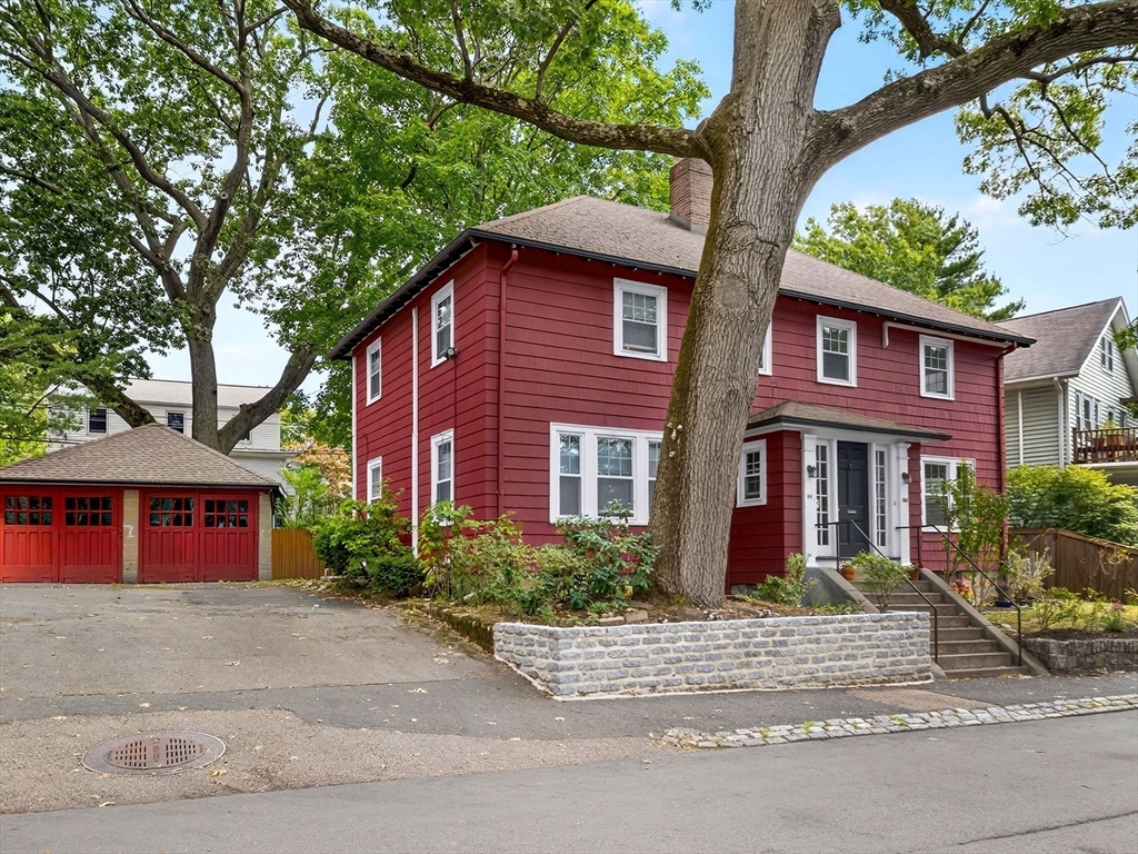 98-100 Bourne St # 100