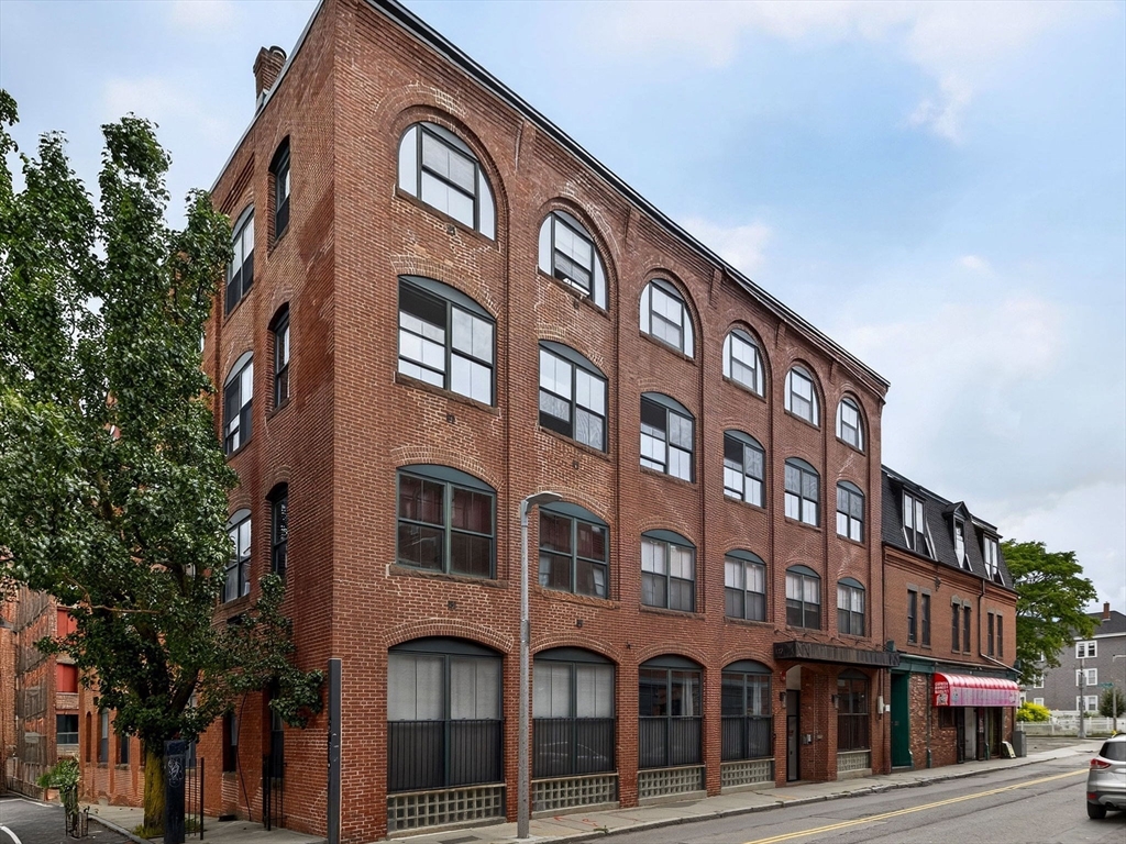 172 Green St # 1