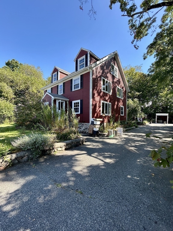 2205 Washington # 2