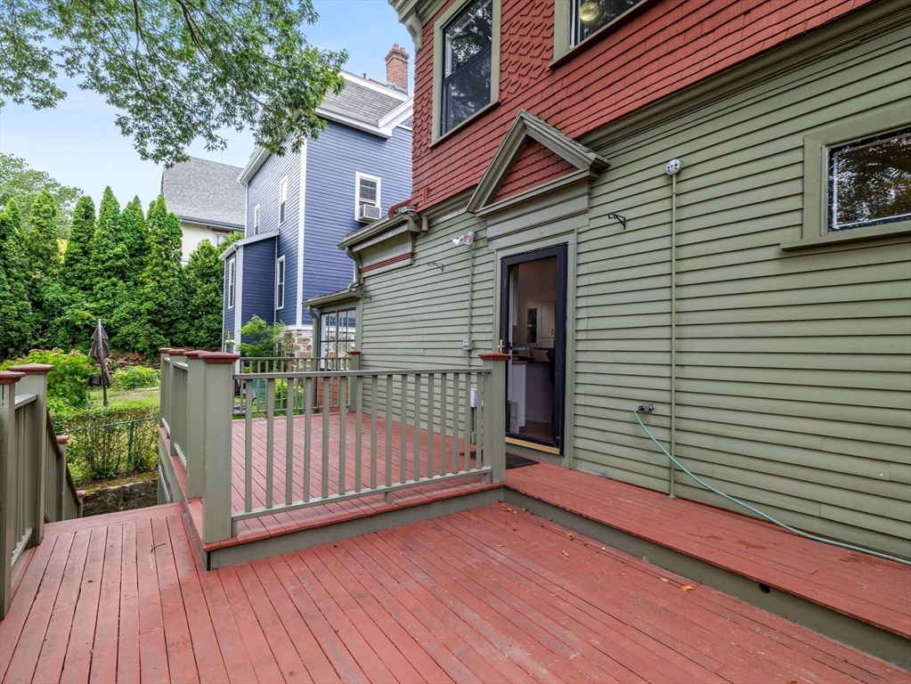 119 Sedgwick St