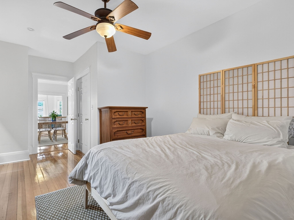 10 Forest Hills St # 1