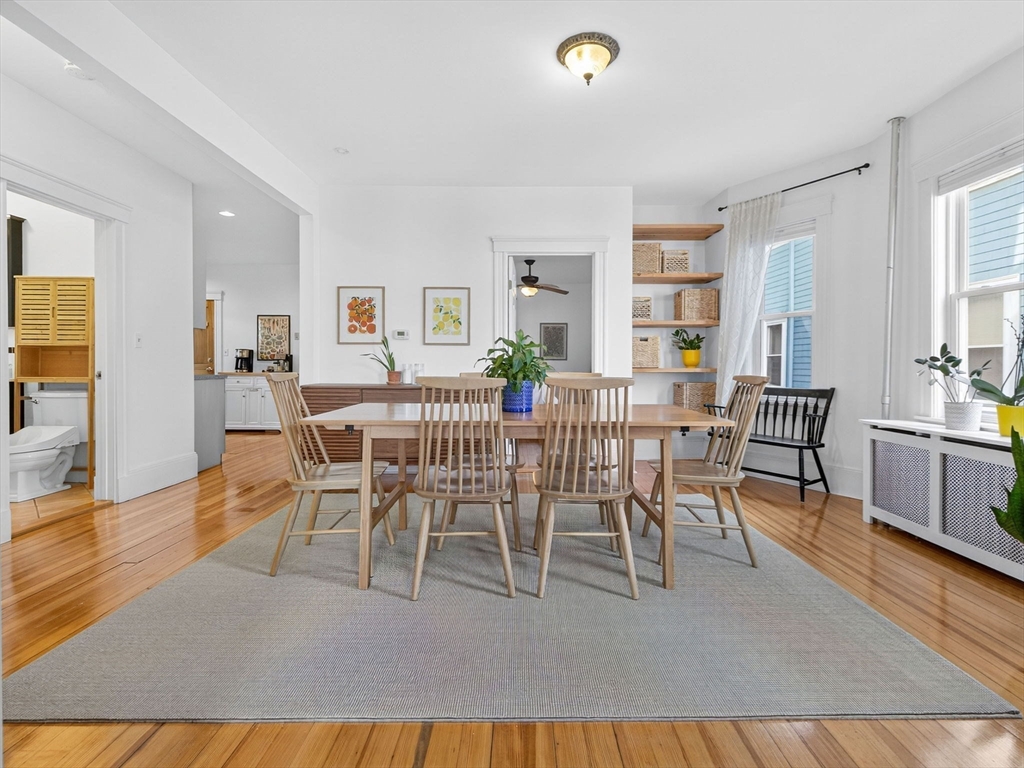 10 Forest Hills St # 1