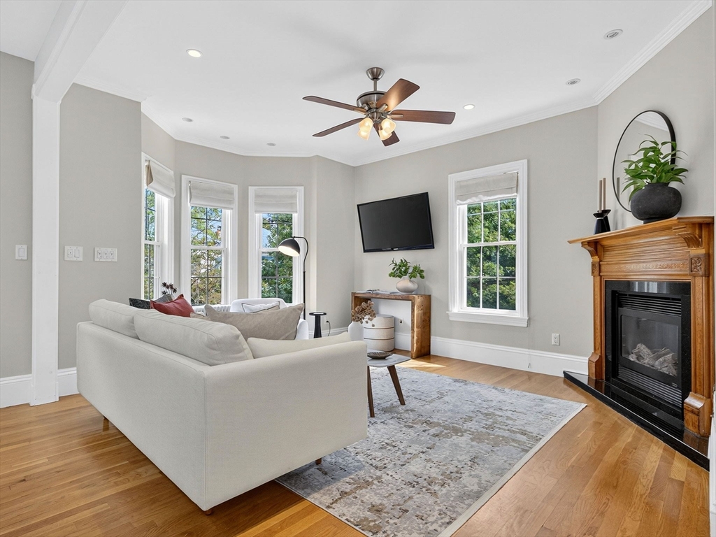 24 Evergreen St # 2