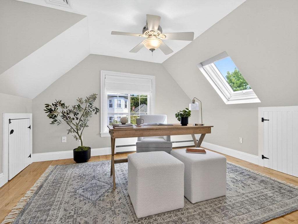24 Evergreen St # 2