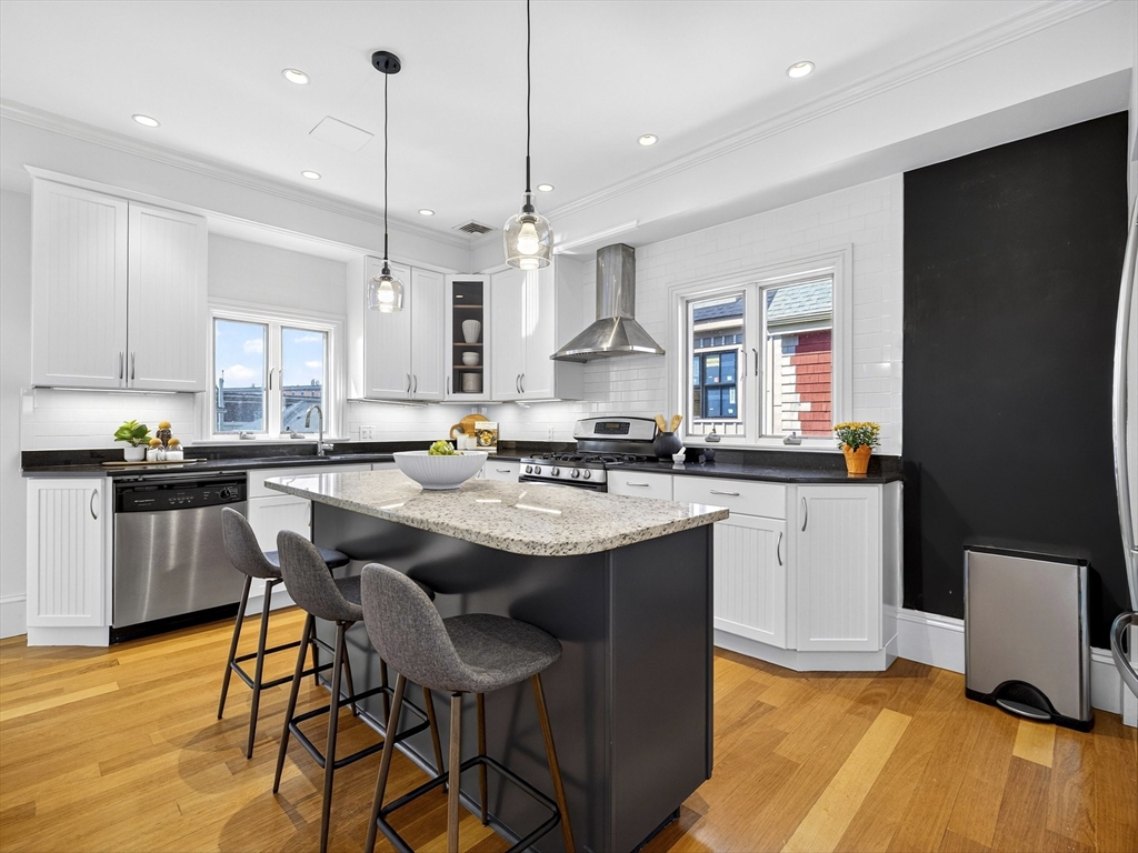 24 Evergreen St # 2