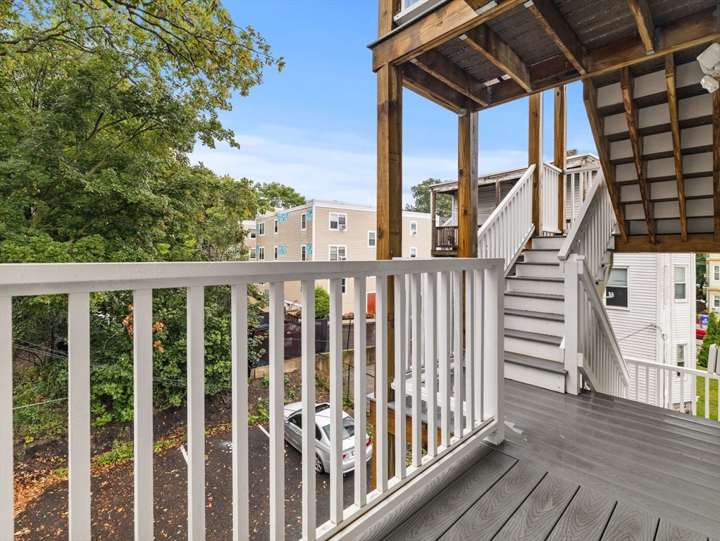 88 Wales St # 3