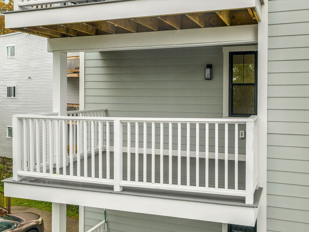 88 Wales St # 3