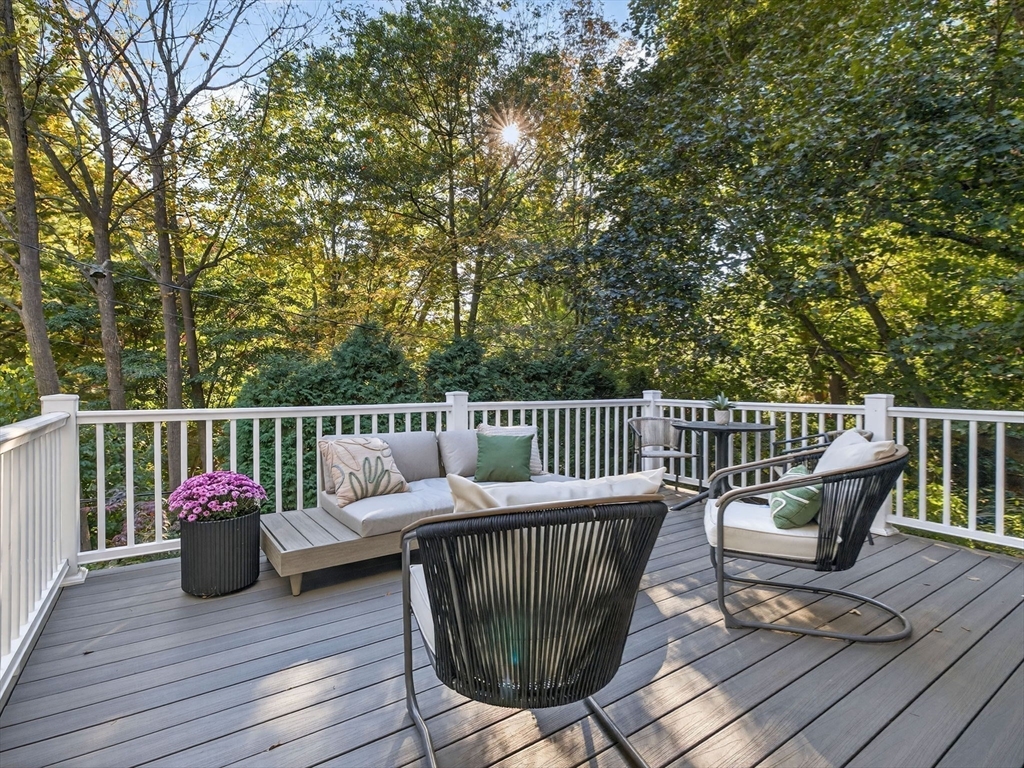 79 Peter Parley Rd
