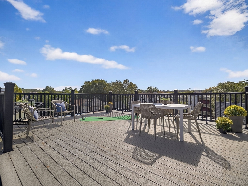 16 Mcbride St # 1