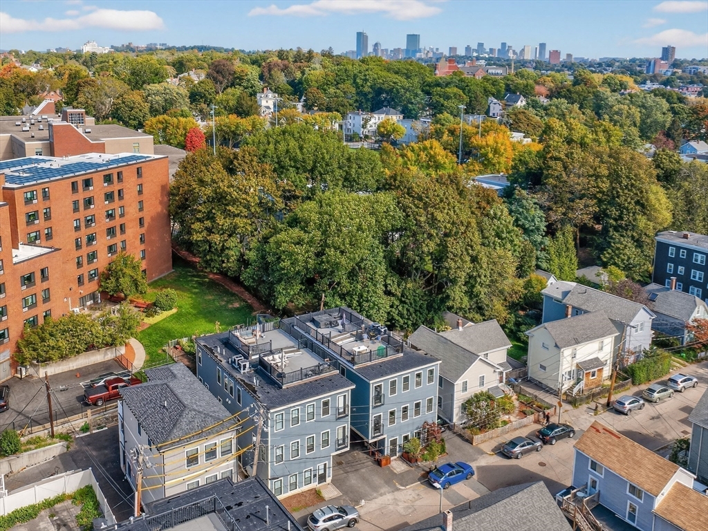 16 Mcbride St # 1