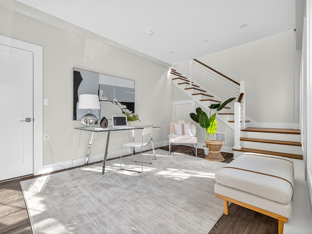 16 Mcbride St # 1