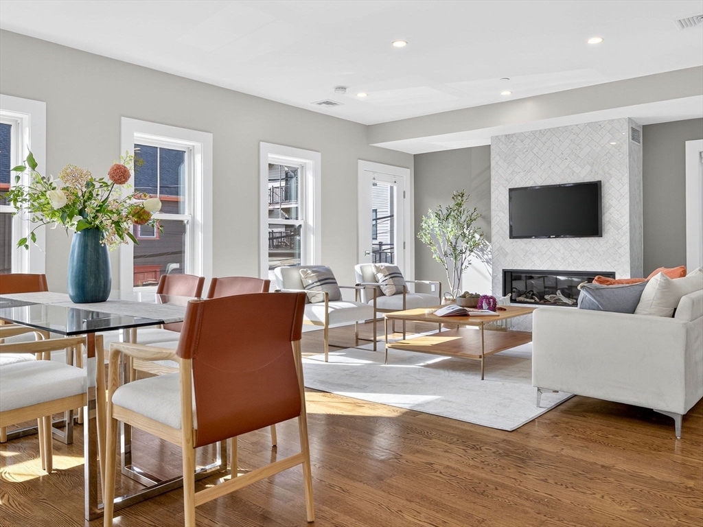 16 Mcbride St # 1