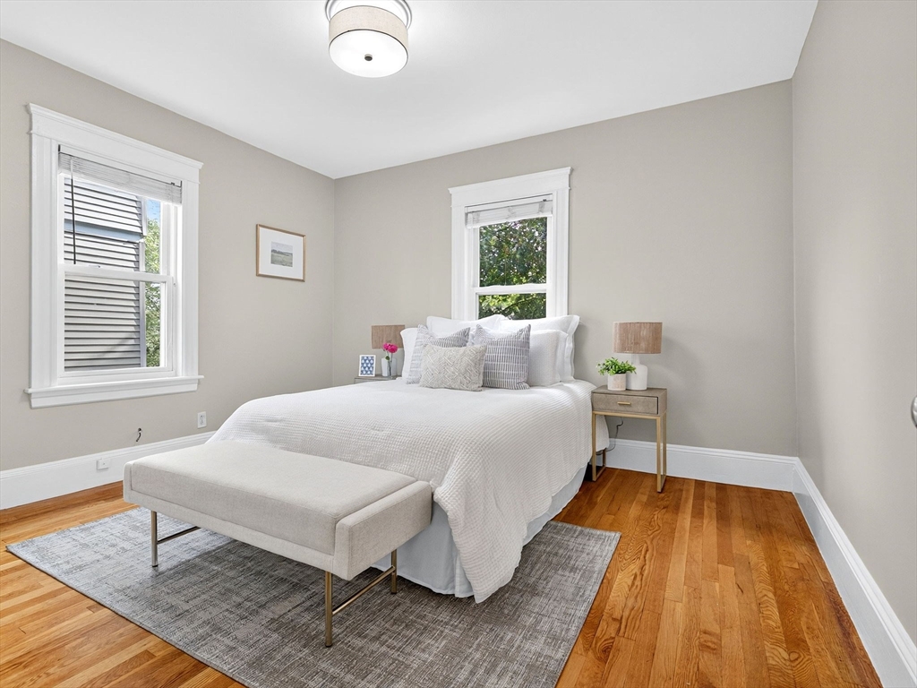 187 Florence St # 2L, Boston Unit: 2L