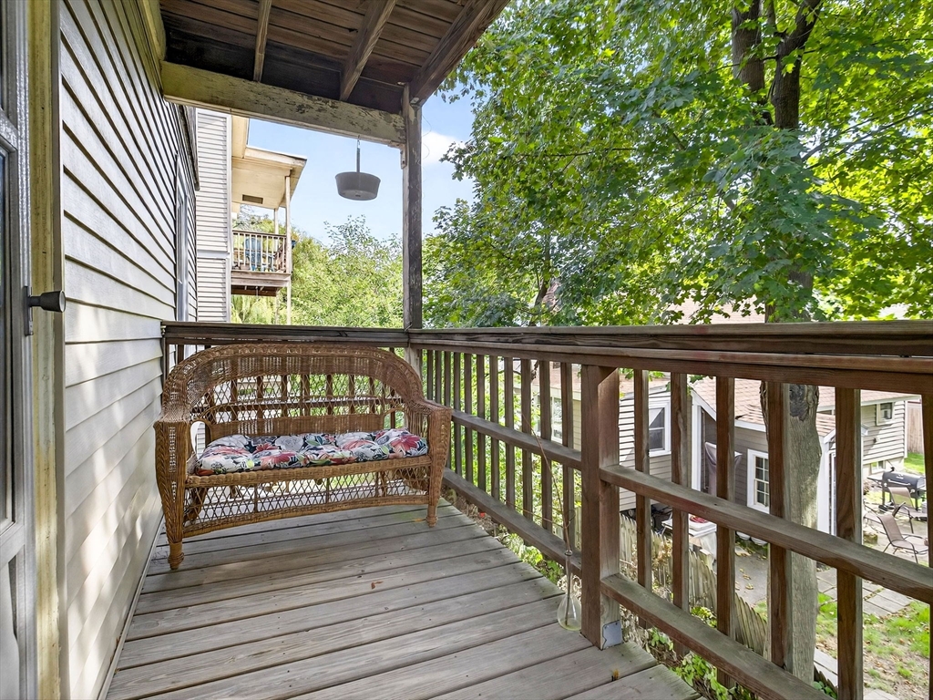 187 Florence St # 2L, Boston Unit: 2L