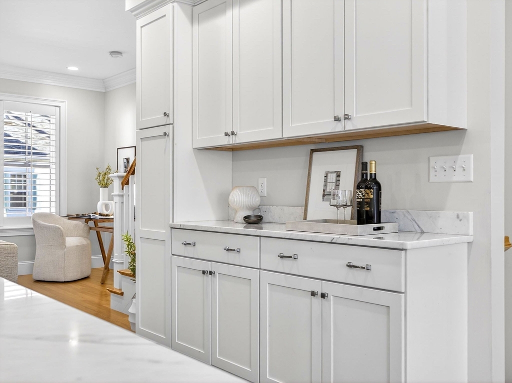 213 Lamartine St # 213A