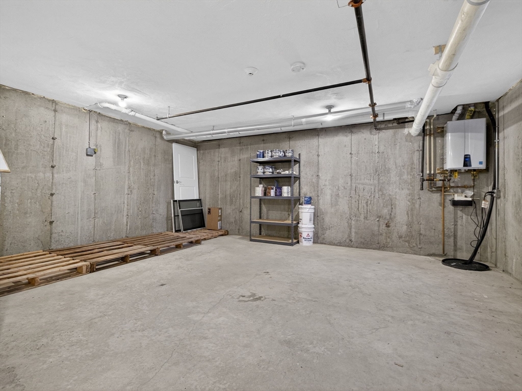 213 Lamartine St # 213A