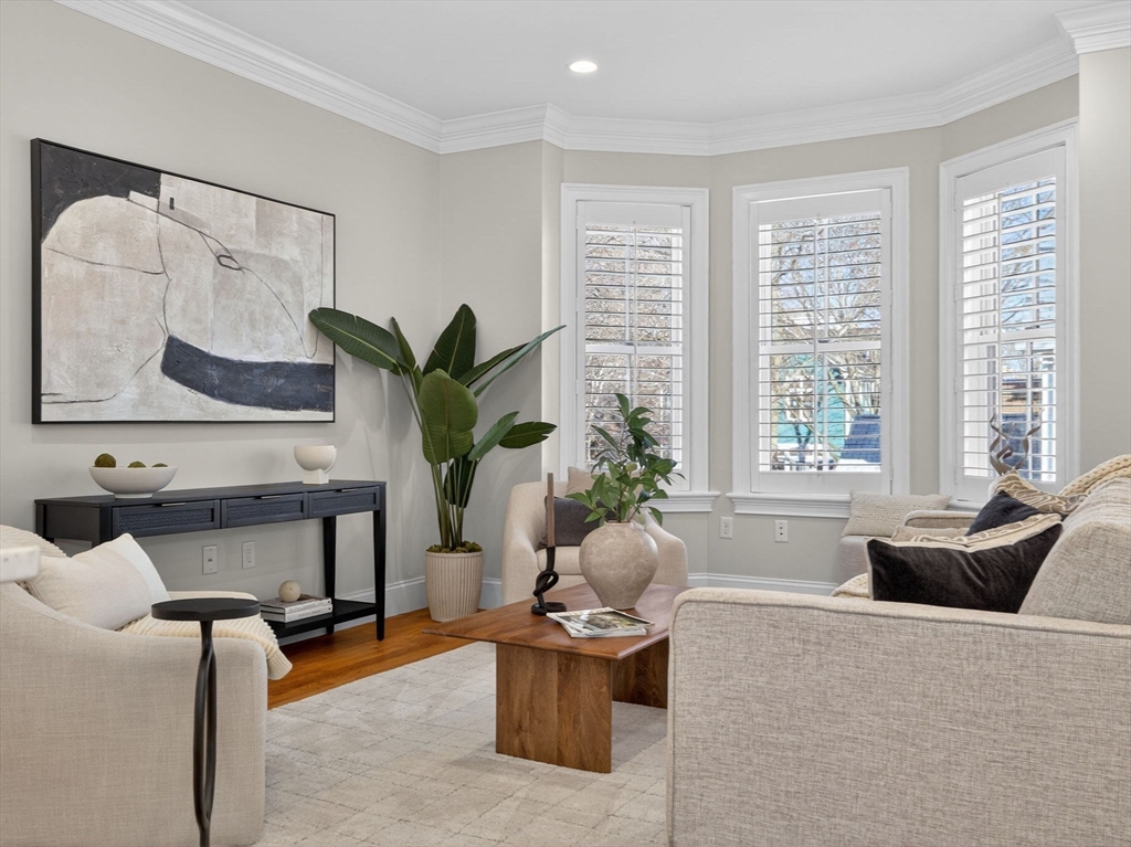 213 Lamartine St # 213A