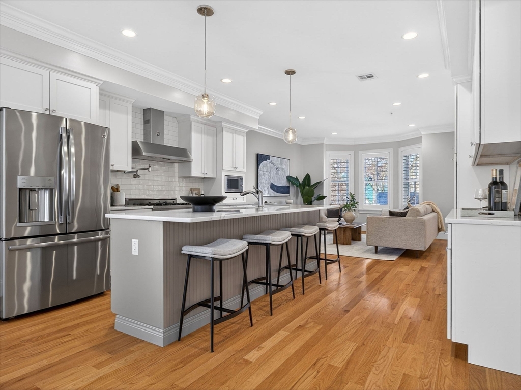 213 Lamartine St # 213A