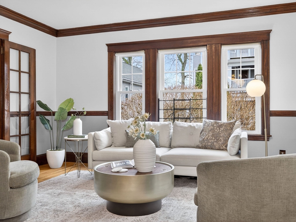 83 Newburg St # 1