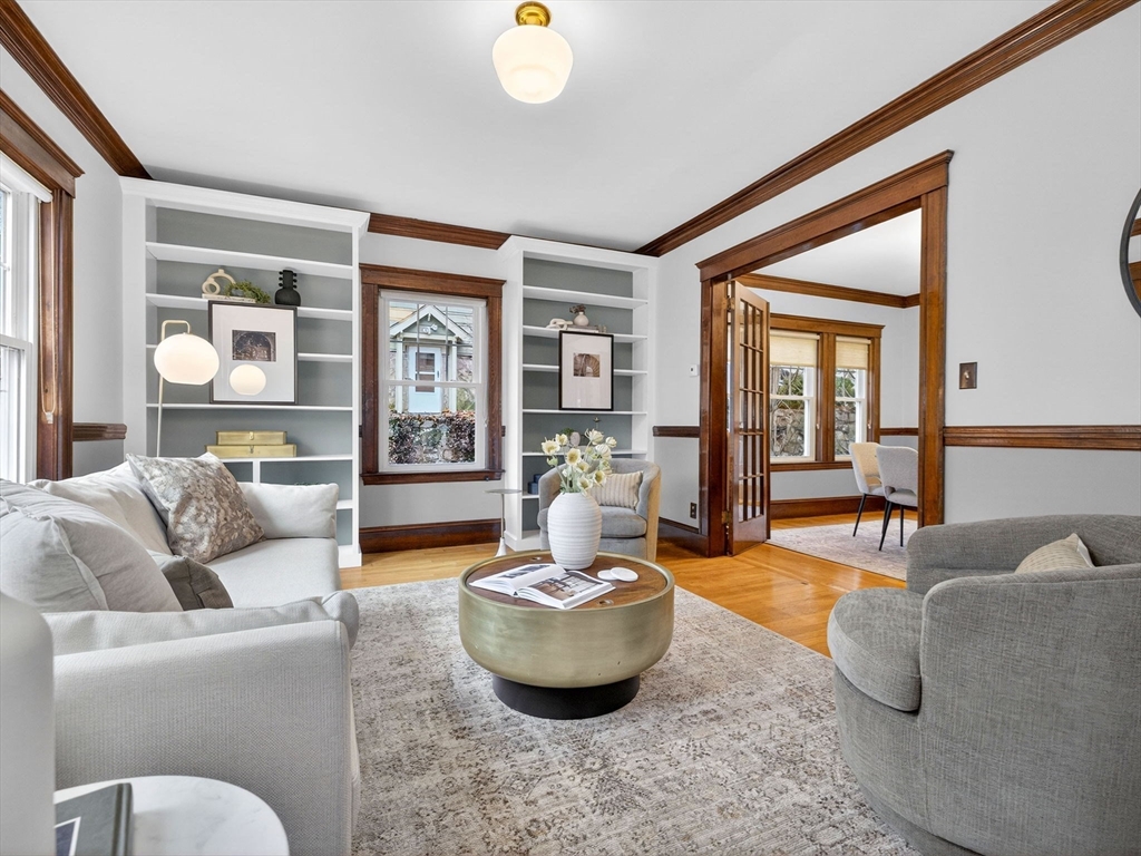 83 Newburg St # 1