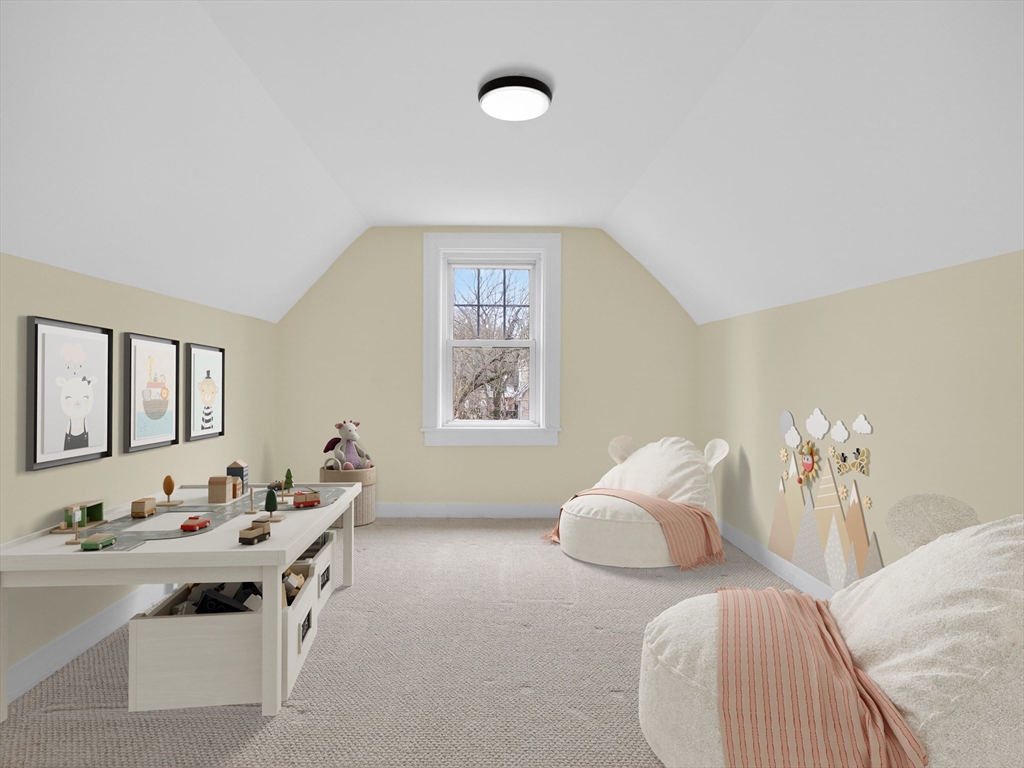 92 Roslindale Ave