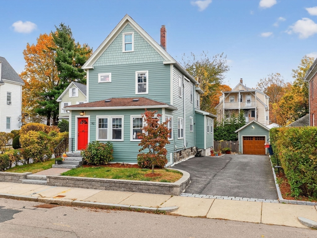 92 Roslindale Ave