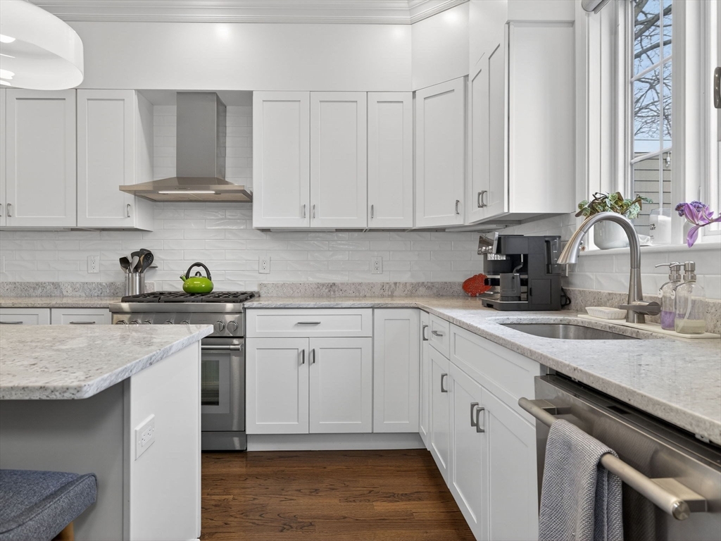 49-51 Brown Ave # 49