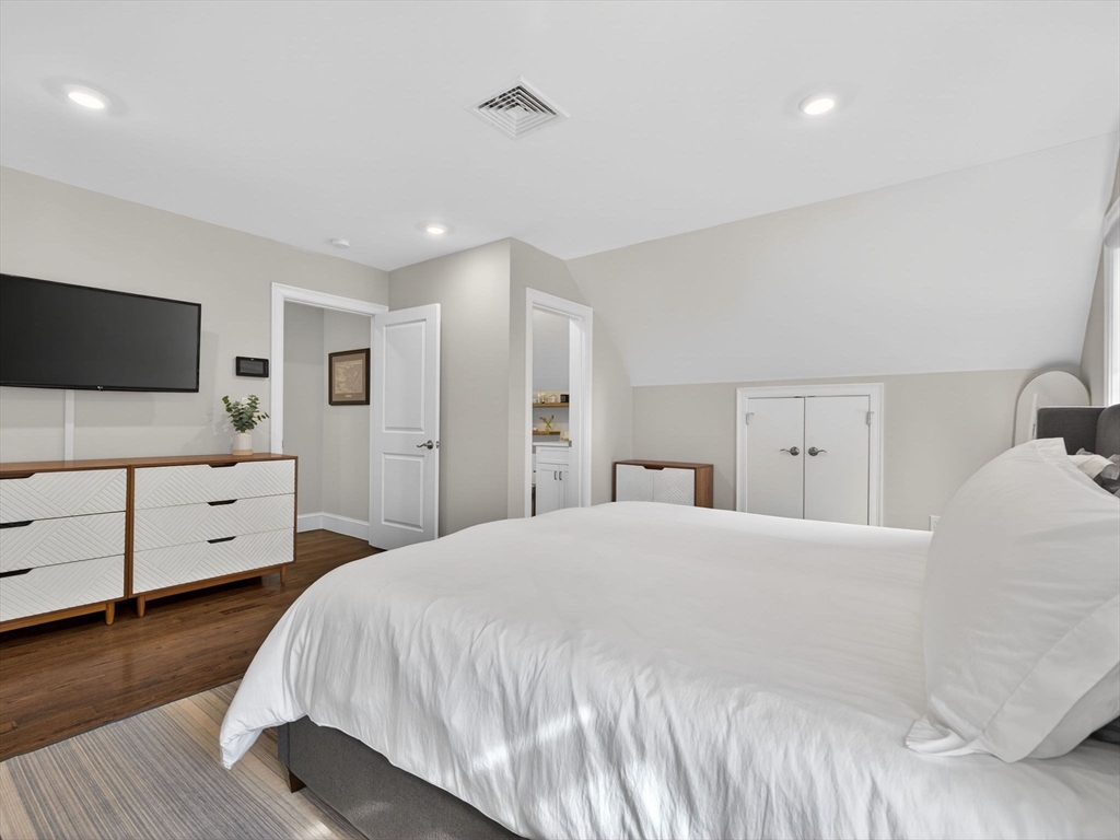 49-51 Brown Ave # 49