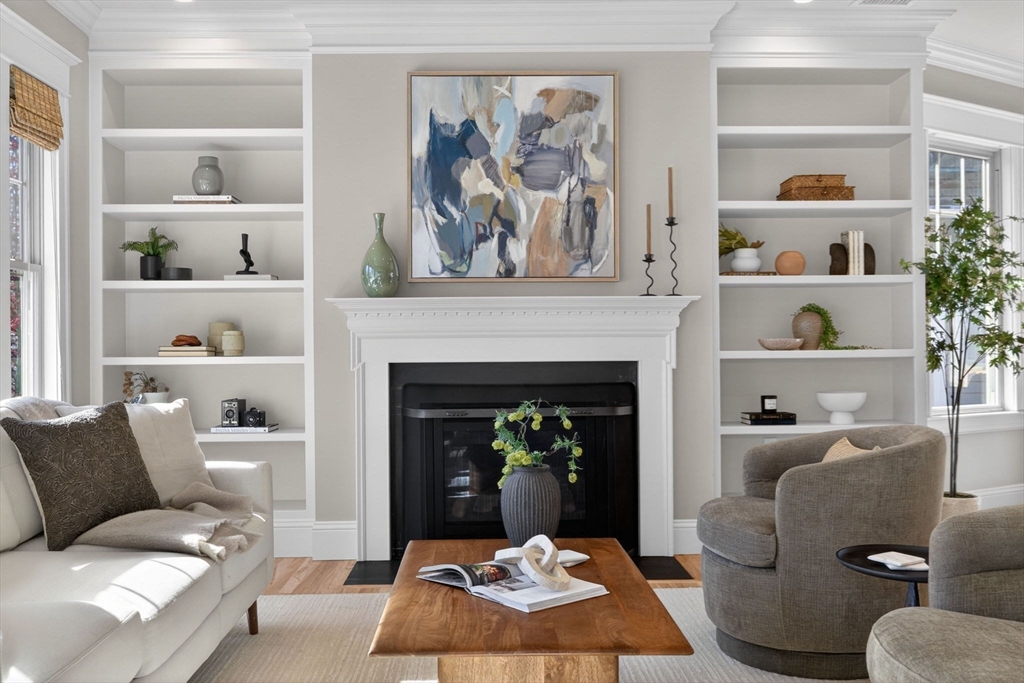 54 Orchard St # 2