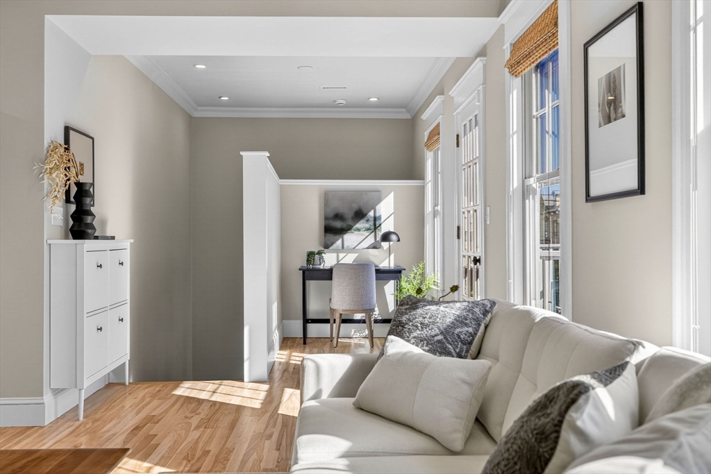 54 Orchard St # 2