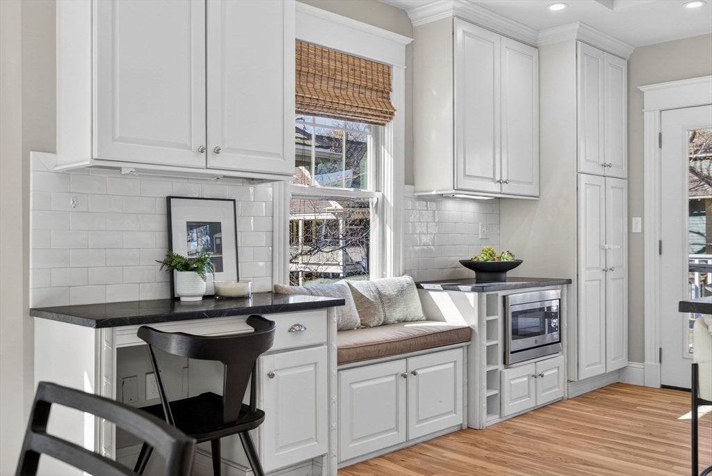 54 Orchard St # 2