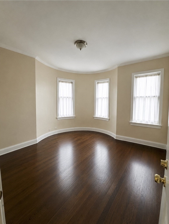 47 Dalrymple Street # 3